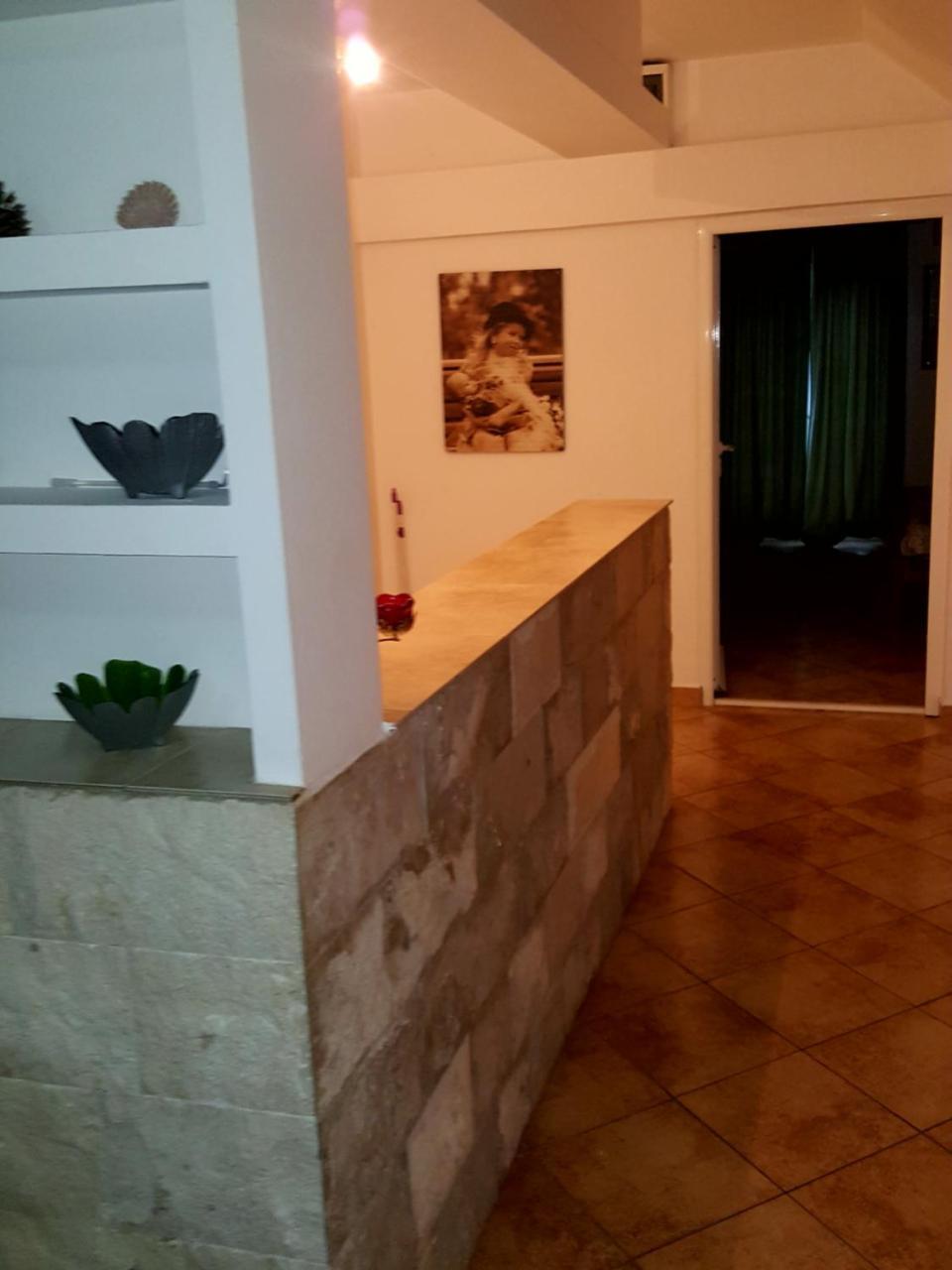 Apartments Jovan Тиват Екстер'єр фото