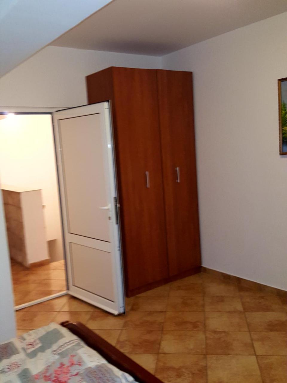 Apartments Jovan Тиват Екстер'єр фото